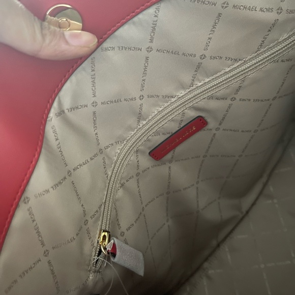 New Mk large tote & long strap ❤️ kenly - Picture 6 of 8